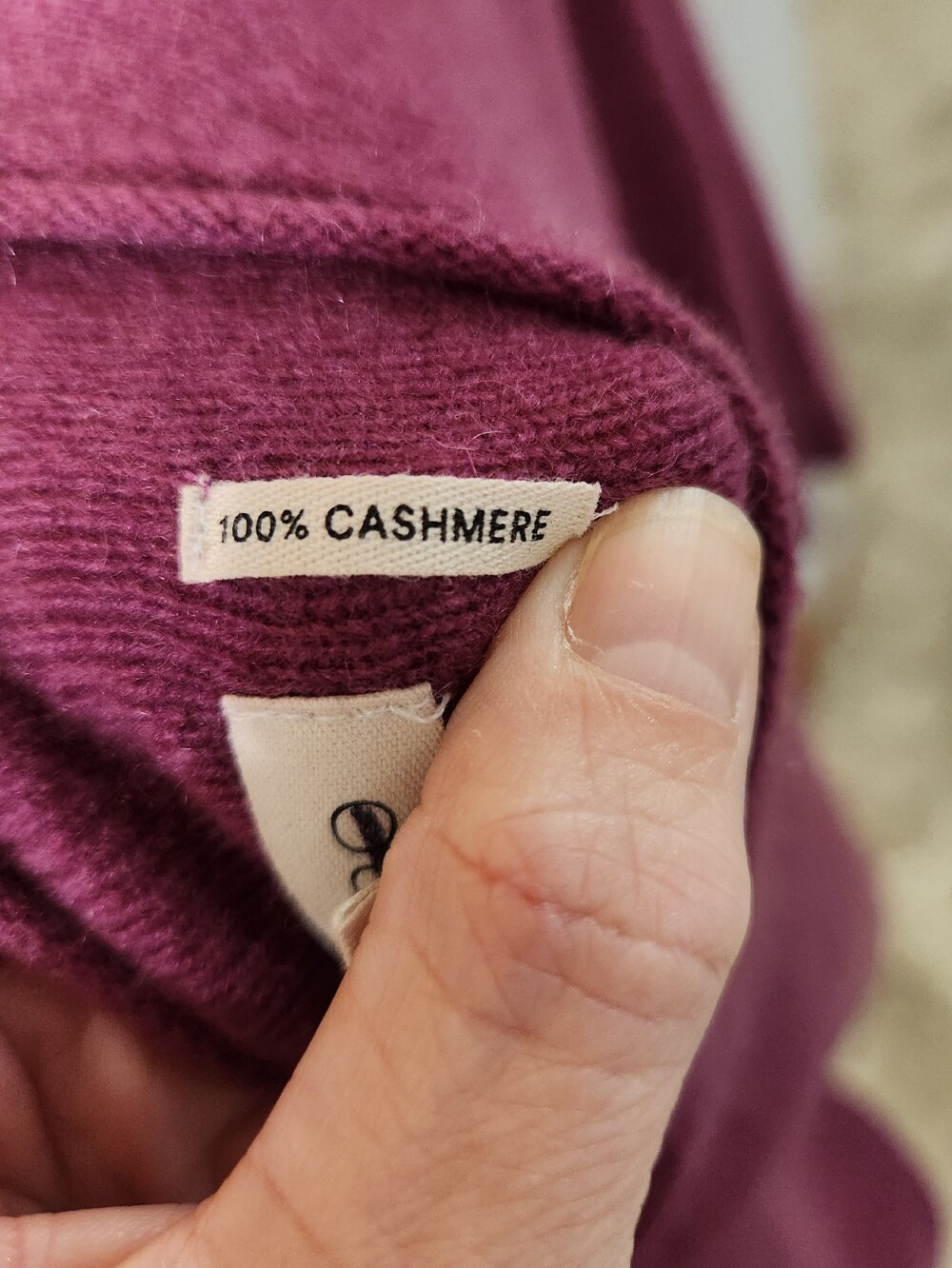 Pilcro 100% Cashmere Magenta Cropped Sweater Size Small - Picture 3 of 5
